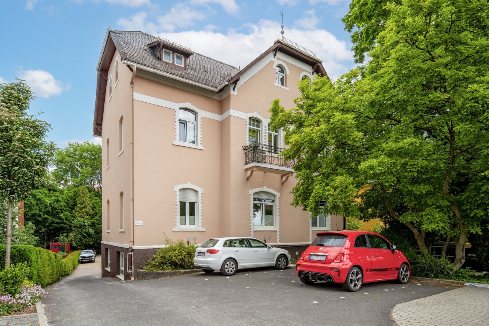 Bad Homburg: *Citylage / 1-Zimmerappartment topsaniert* 